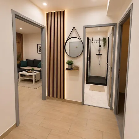 Le Refuge, Center 2 Min Away, Airport 6 Min Away
